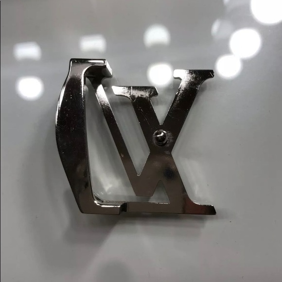 Louis Vuitton belt buckle